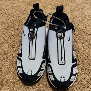 New Nike Women’s Air Max SNDR “Blue Ice” Size 8.5